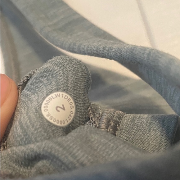 Lululemon Heather Green Align Padded Tank -Size 2 - Picture 11 of 16